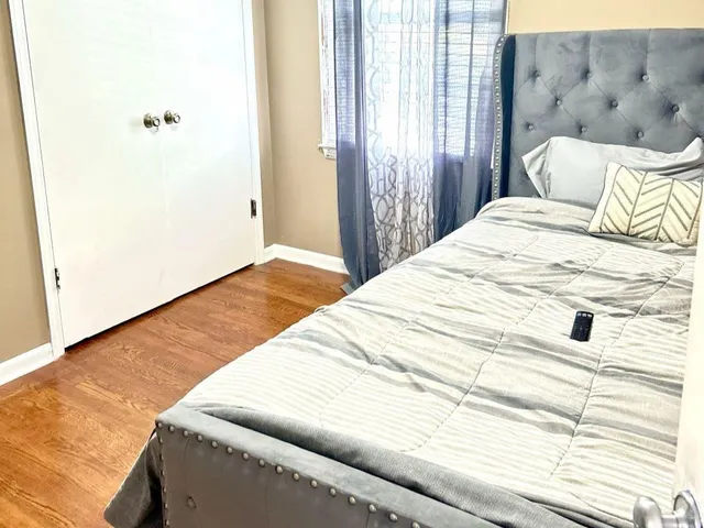 $210,000 | 4406 East 108th Street, Kansas City, MO 64137