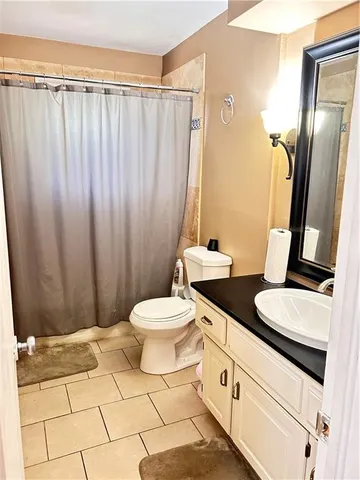 $210,000 | 4406 East 108th Street, Kansas City, MO 64137