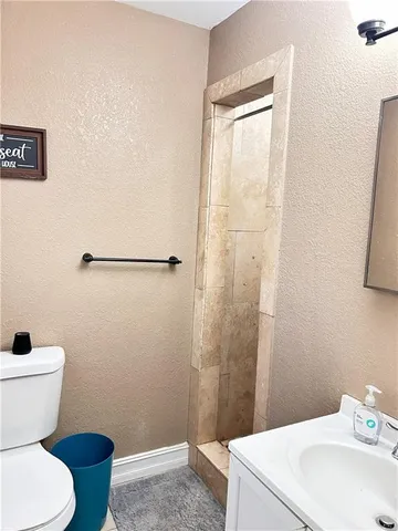 $210,000 | 4406 East 108th Street, Kansas City, MO 64137