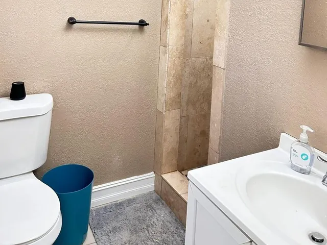 $263,000 | 4406 East 108th Street, Kansas City, MO 64137