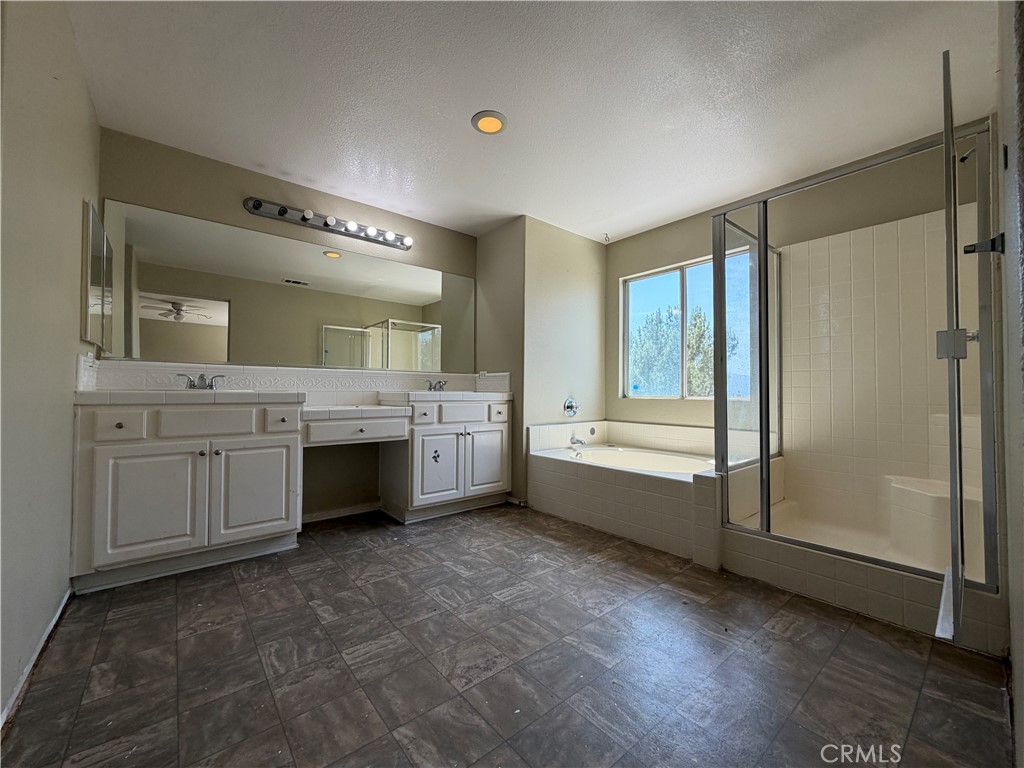 16183 Blue Haven Court Riverside, CA 92503 - Photo 44 of 61
