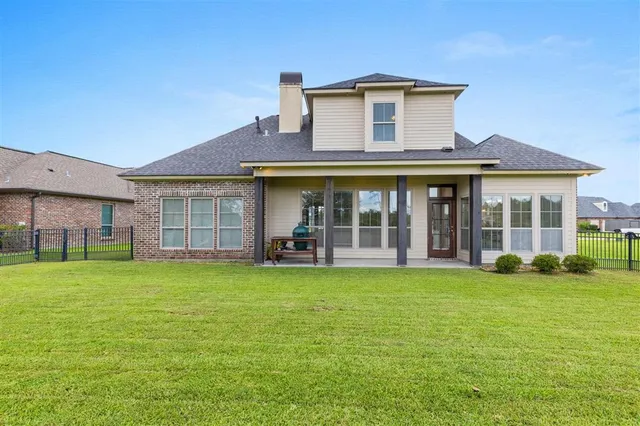 $515,000 | 6500 White Oleander Circle West, Lake Charles, LA 70605