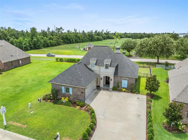 $515,000 | 6500 White Oleander Circle West, Lake Charles, LA 70605