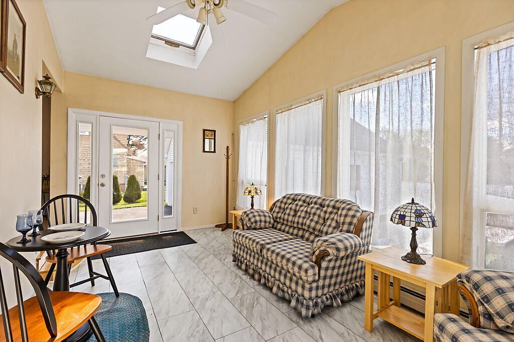 22 Mayflower Road Augusta, ME 04330 - Photo 16 of 45 34_BP5A9107_DxO_mls