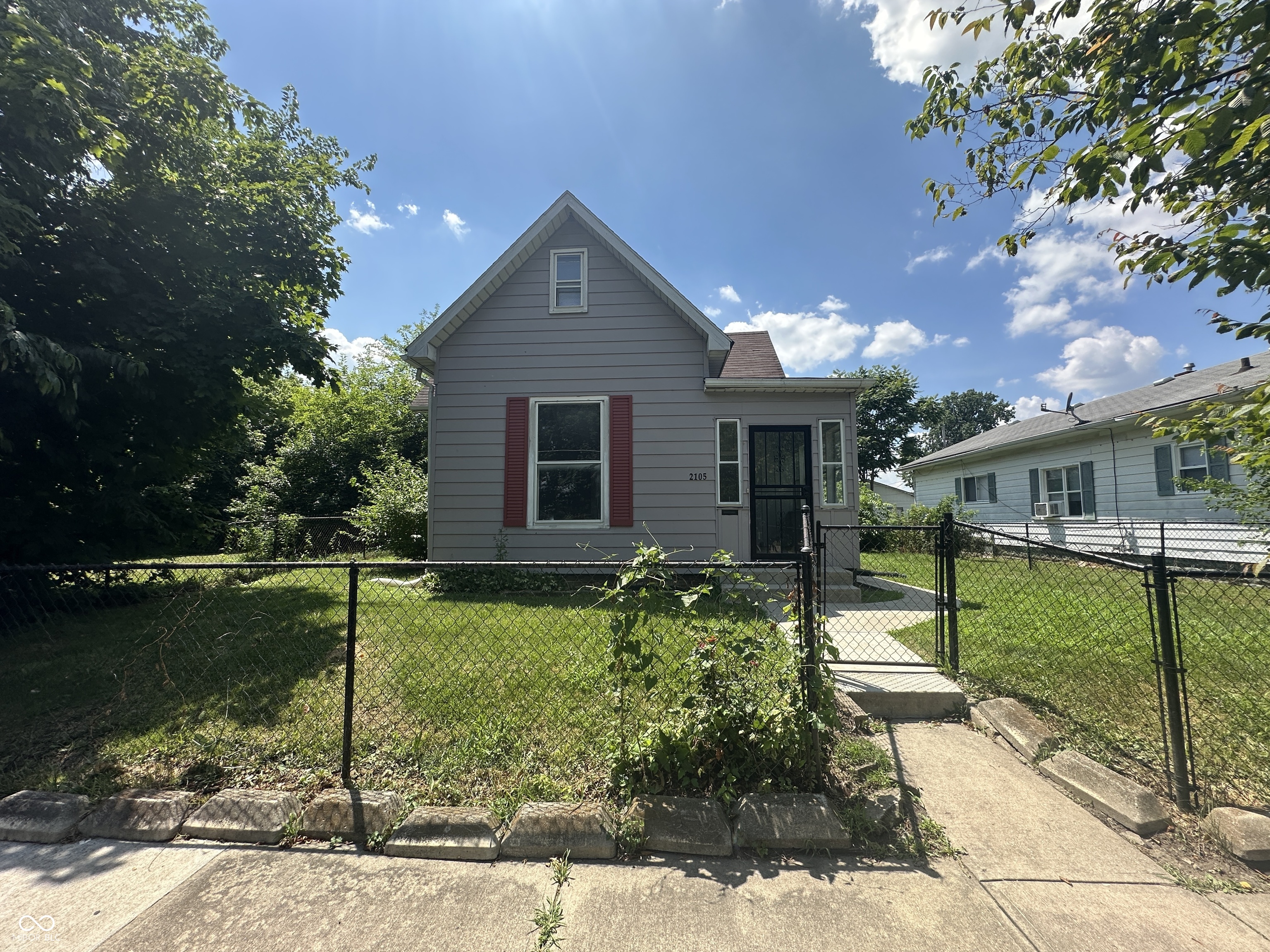 2105 Arrow Avenue Anderson, IN 46016 - Photo 1 of 26