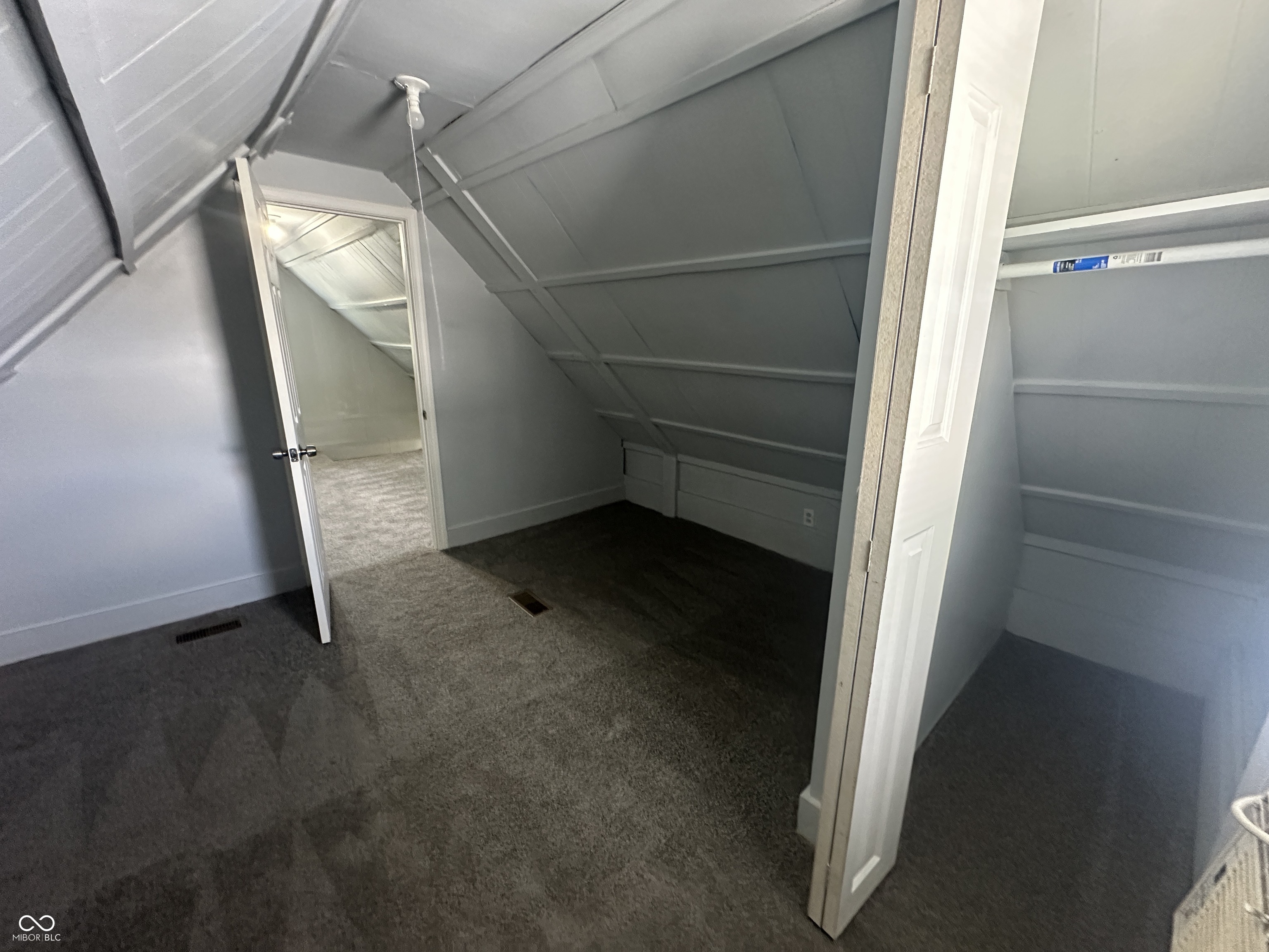 2105 Arrow Avenue Anderson, IN 46016 - Photo 18 of 26