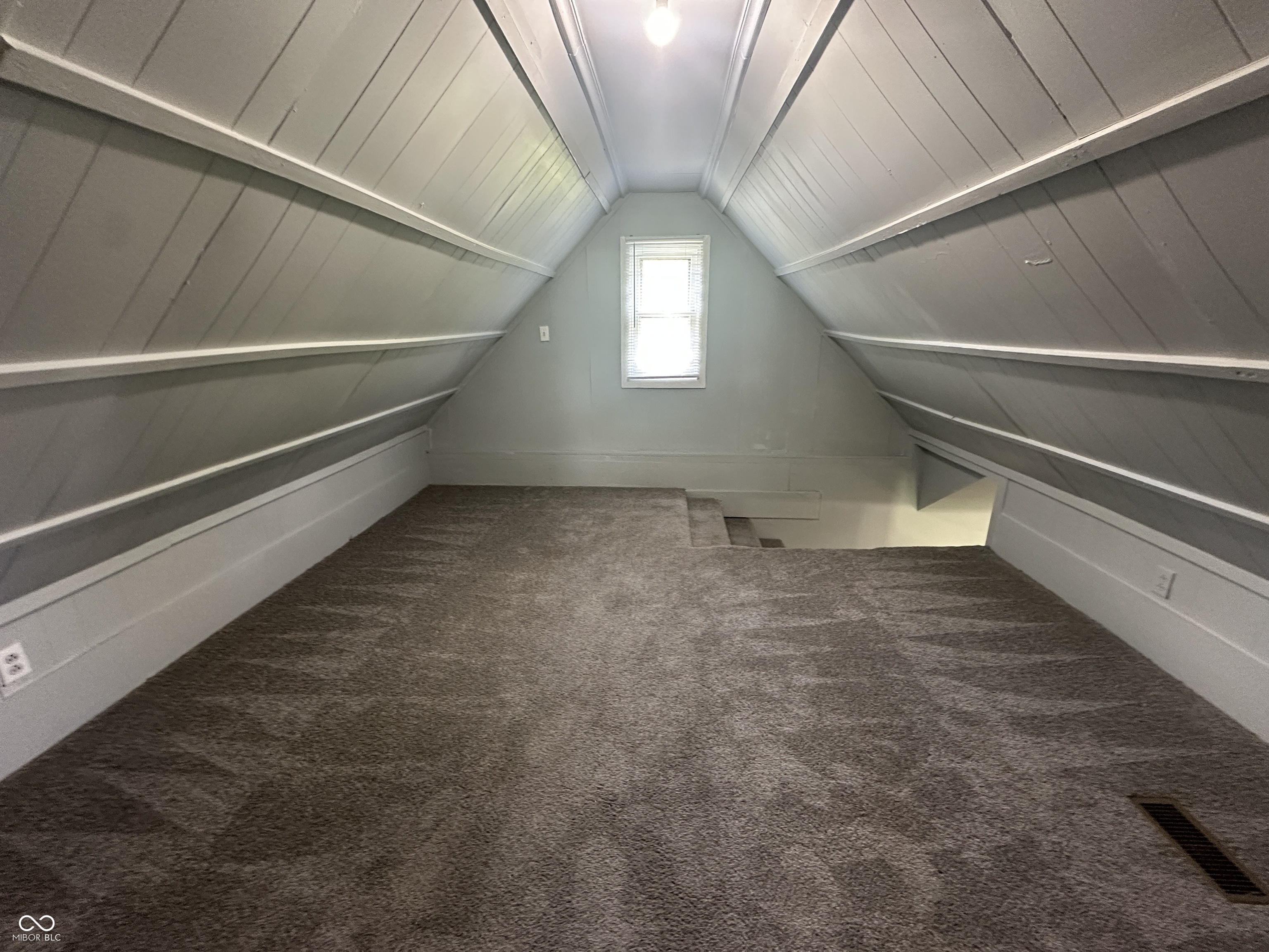 2105 Arrow Avenue Anderson, IN 46016 - Photo 19 of 26