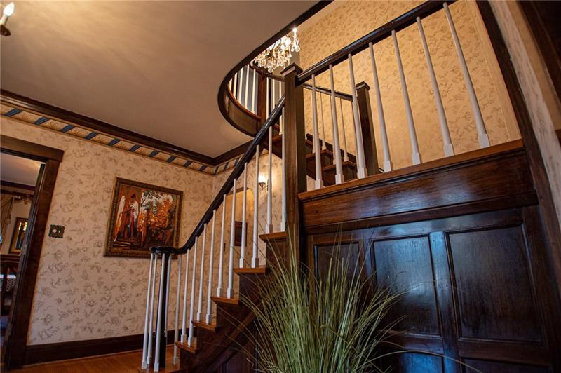 WINDING STAIRCASE