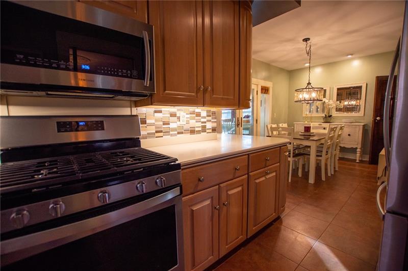 1058 Highland Road Sharon, PA 16146 - Photo 8 of 25 Gallery Image 8