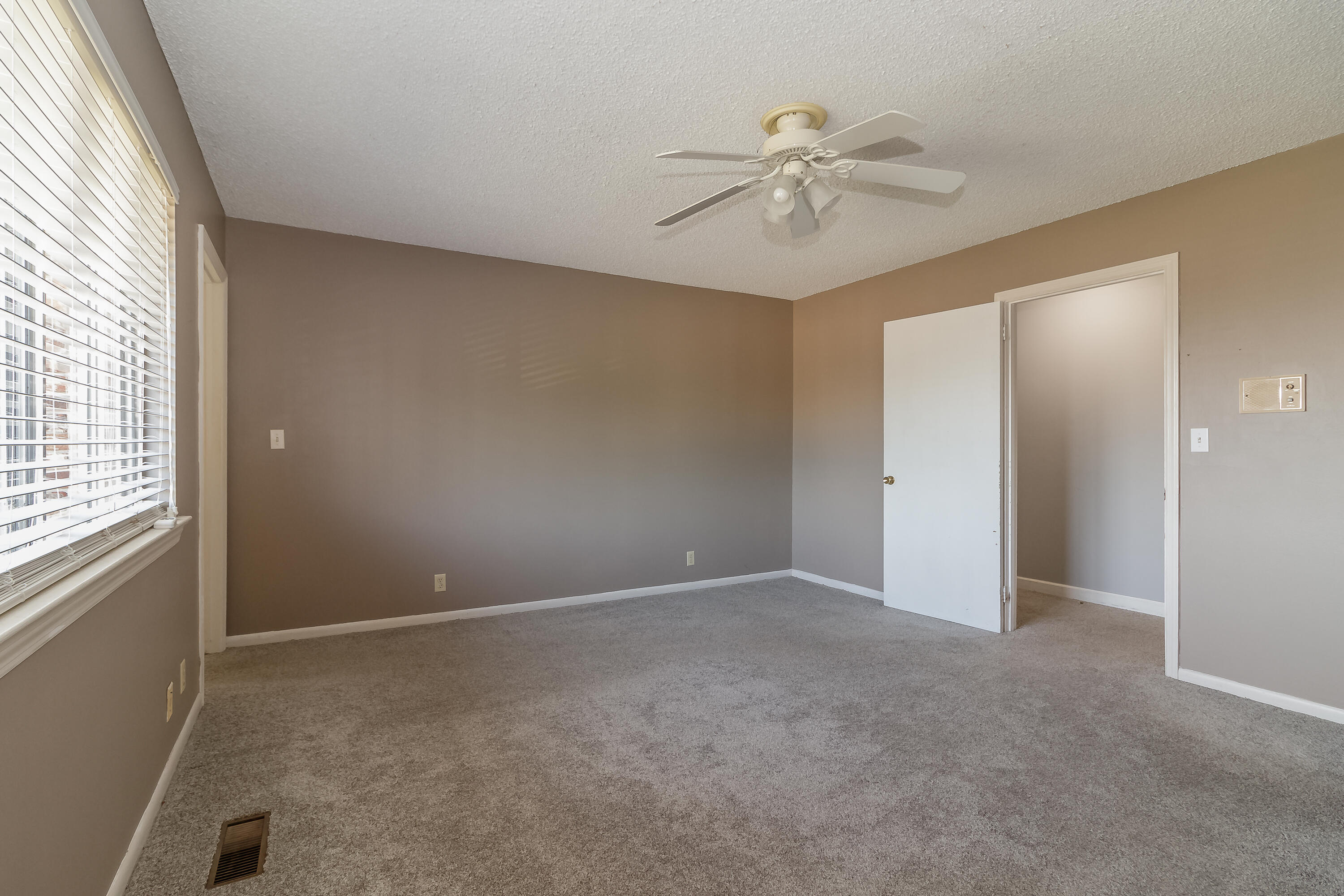 59 Stuart Road Fort Oglethorpe, GA 30742 - Photo 28 of 46 Bedroom 2