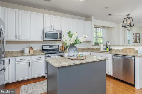 $399,900 | 460 Aura Road, Mullica Hill, NJ 08062