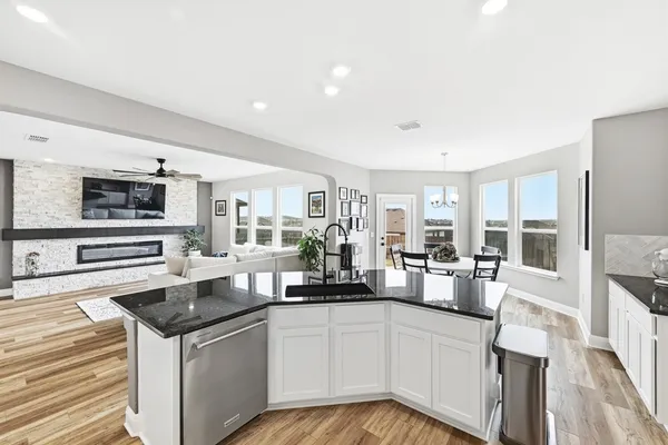 $2,900 | 8109 Tranquil Glade Trail, Austin, TX 78744