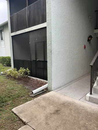$1,850 | 3732 Savoy Lane, Unit F1, West Palm Beach, FL 33417