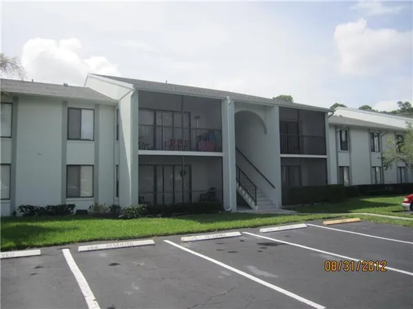 $1,850 | 3732 Savoy Lane, Unit F1, West Palm Beach, FL 33417