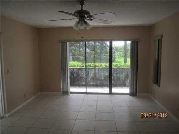 $1,850 | 3732 Savoy Lane, Unit F1, West Palm Beach, FL 33417