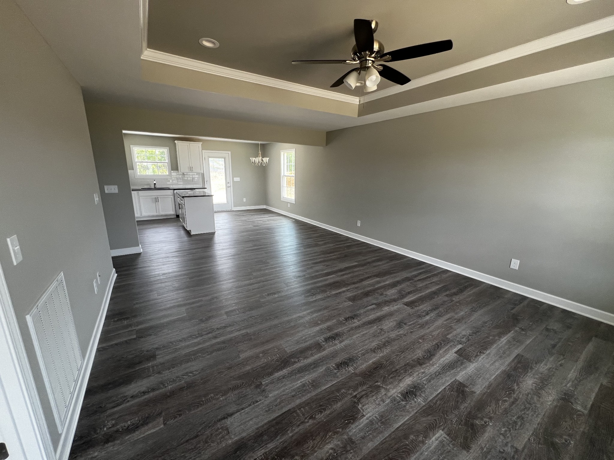 201 Ridge Street Manchester, TN 37355 - Photo 3 of 16 Gallery Image 3