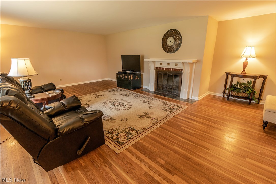 151 Stratford Road Painesville, OH 44077 - Photo 3 of 11 Gallery Image 3