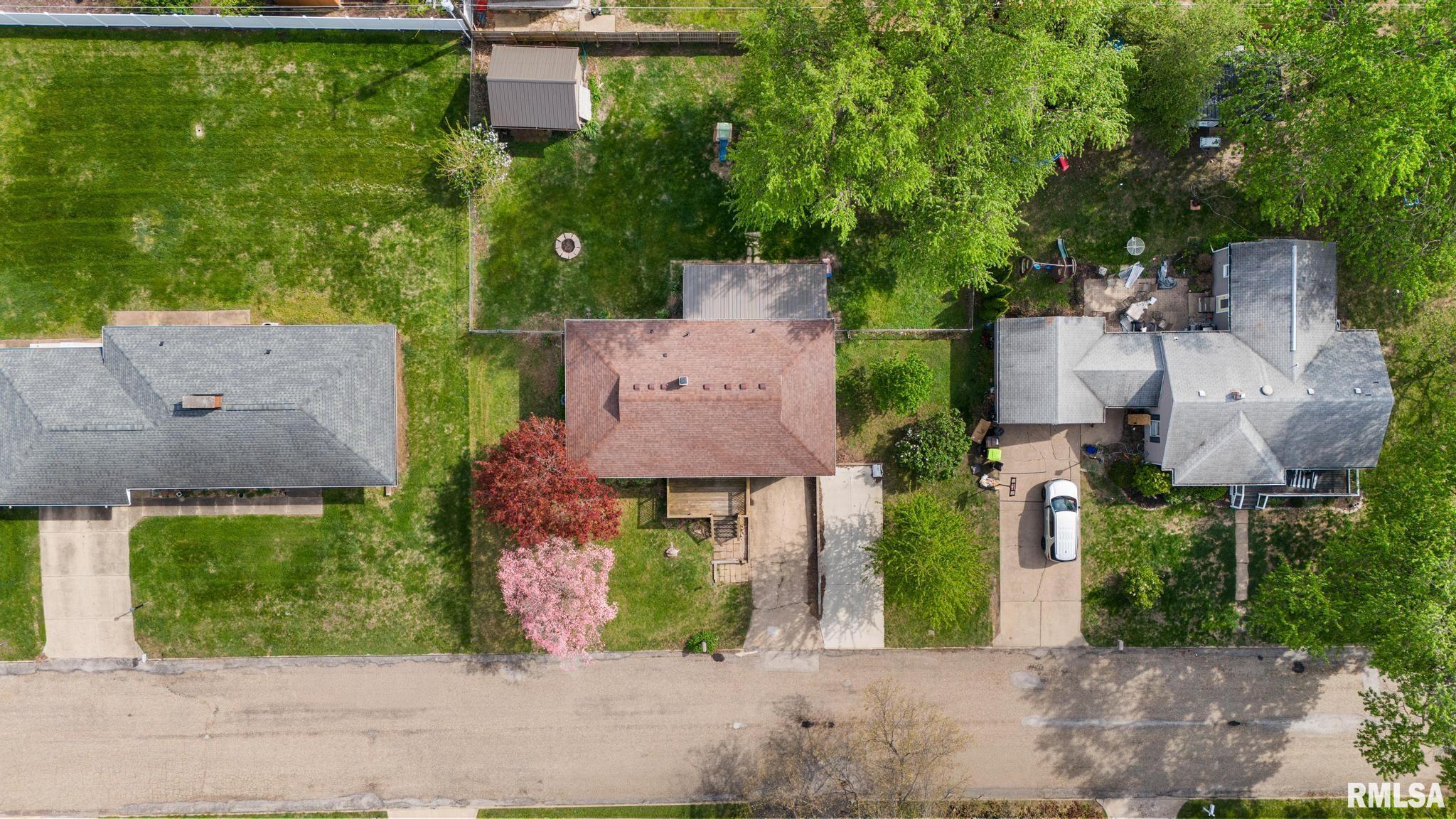 304 West Madison Street Tremont, IL 61568 - Photo 4 of 27