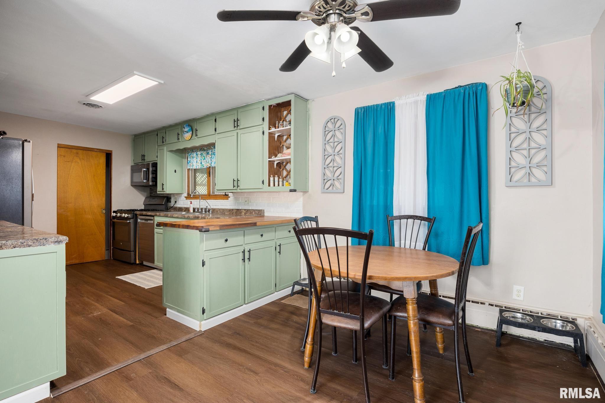 304 West Madison Street Tremont, IL 61568 - Photo 9 of 27