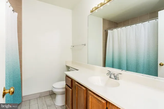 $3,000 | 14 Tivoli Lake Court, Silver Spring, MD 20906