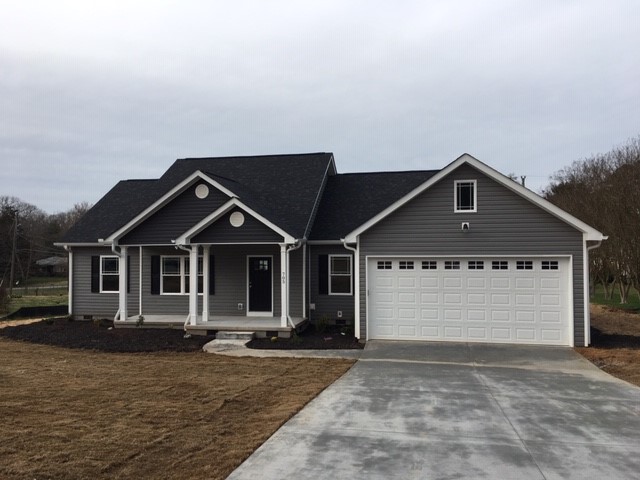 705 Timberlake Road Anderson, SC 29625 - Photo 2 of 19 Gallery Image 2
