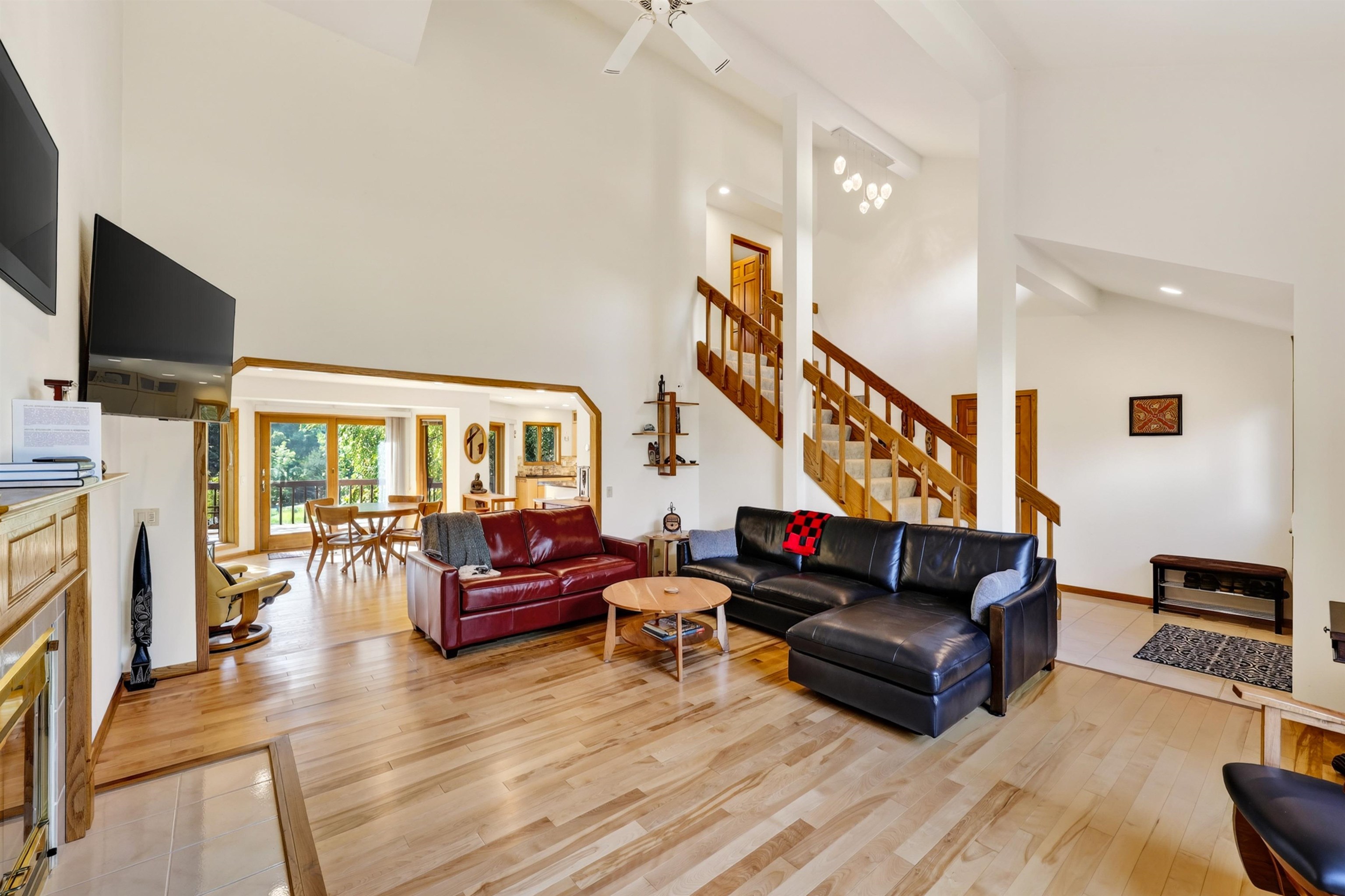 7966 Stagecoach Road Cross Plains, WI 53528 - Photo 4 of 54