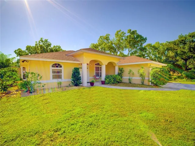 $485,000 | 739 North Lake Reedy Boulevard, Frostproof, FL 33843