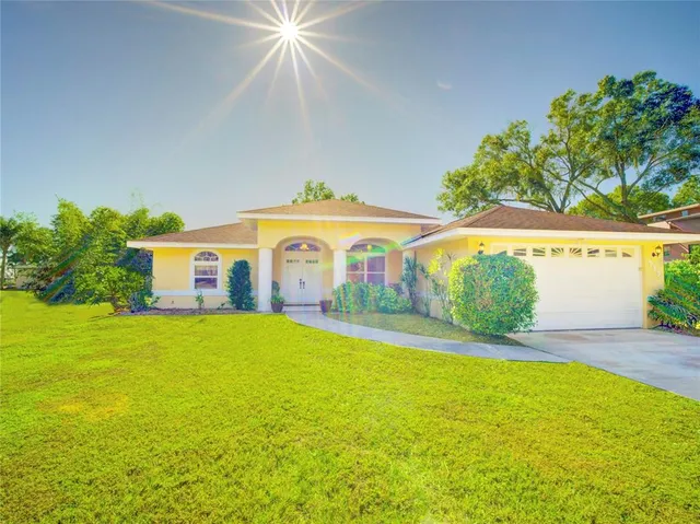 $485,000 | 739 North Lake Reedy Boulevard, Frostproof, FL 33843
