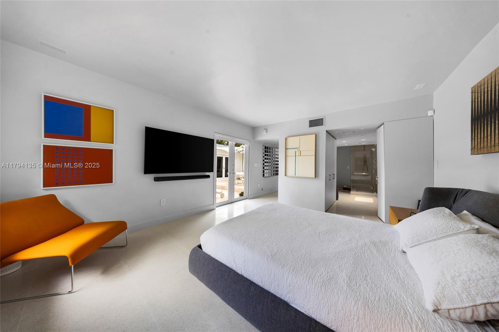 5460 Alton Road Miami Beach, FL 33140 - Photo 14 of 67