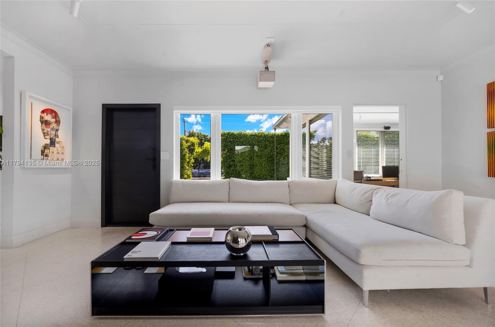 5460 Alton Road Miami Beach, FL 33140 - Photo 23 of 67