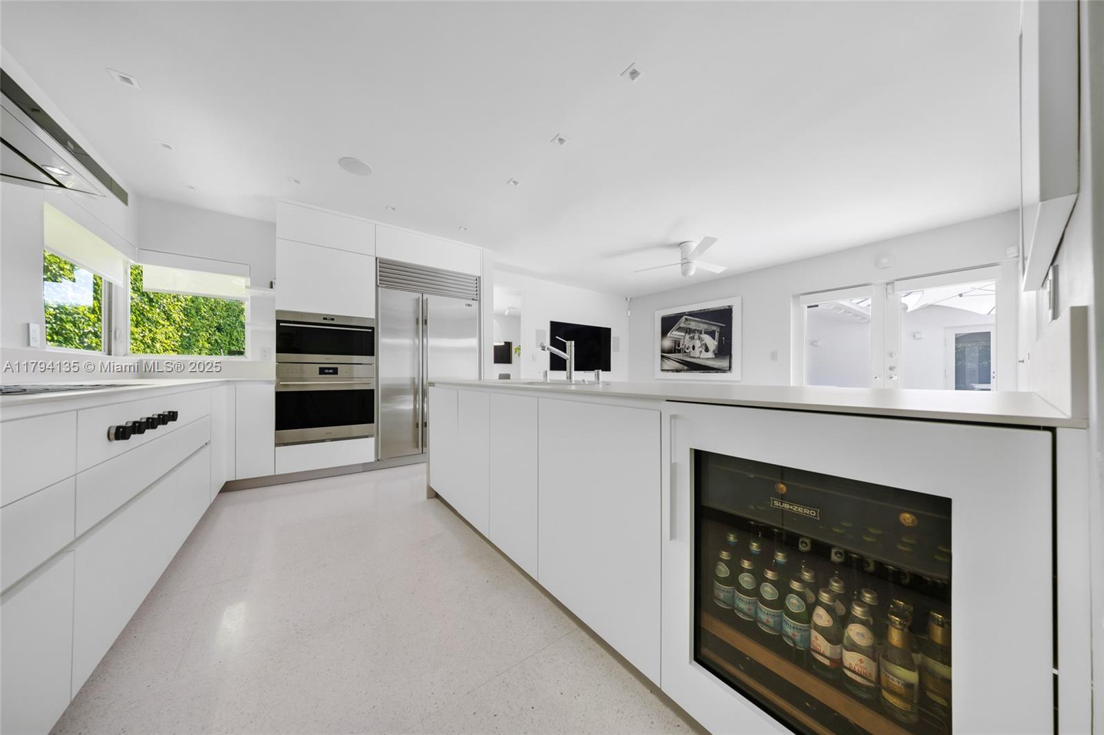 5460 Alton Road Miami Beach, FL 33140 - Photo 41 of 67