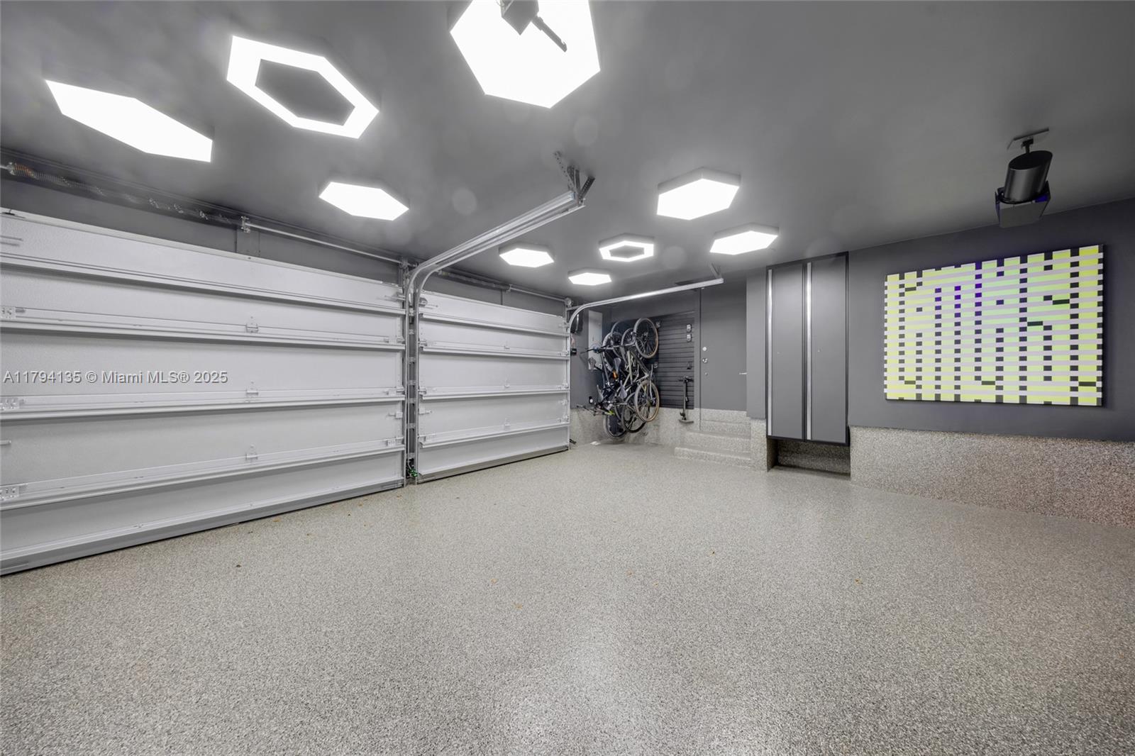 5460 Alton Road Miami Beach, FL 33140 - Photo 47 of 67