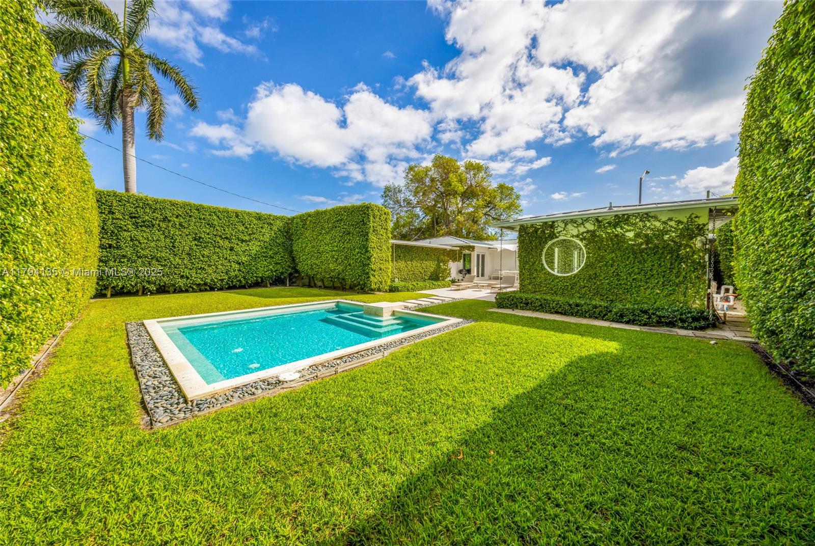 5460 Alton Road Miami Beach, FL 33140 - Photo 7 of 67