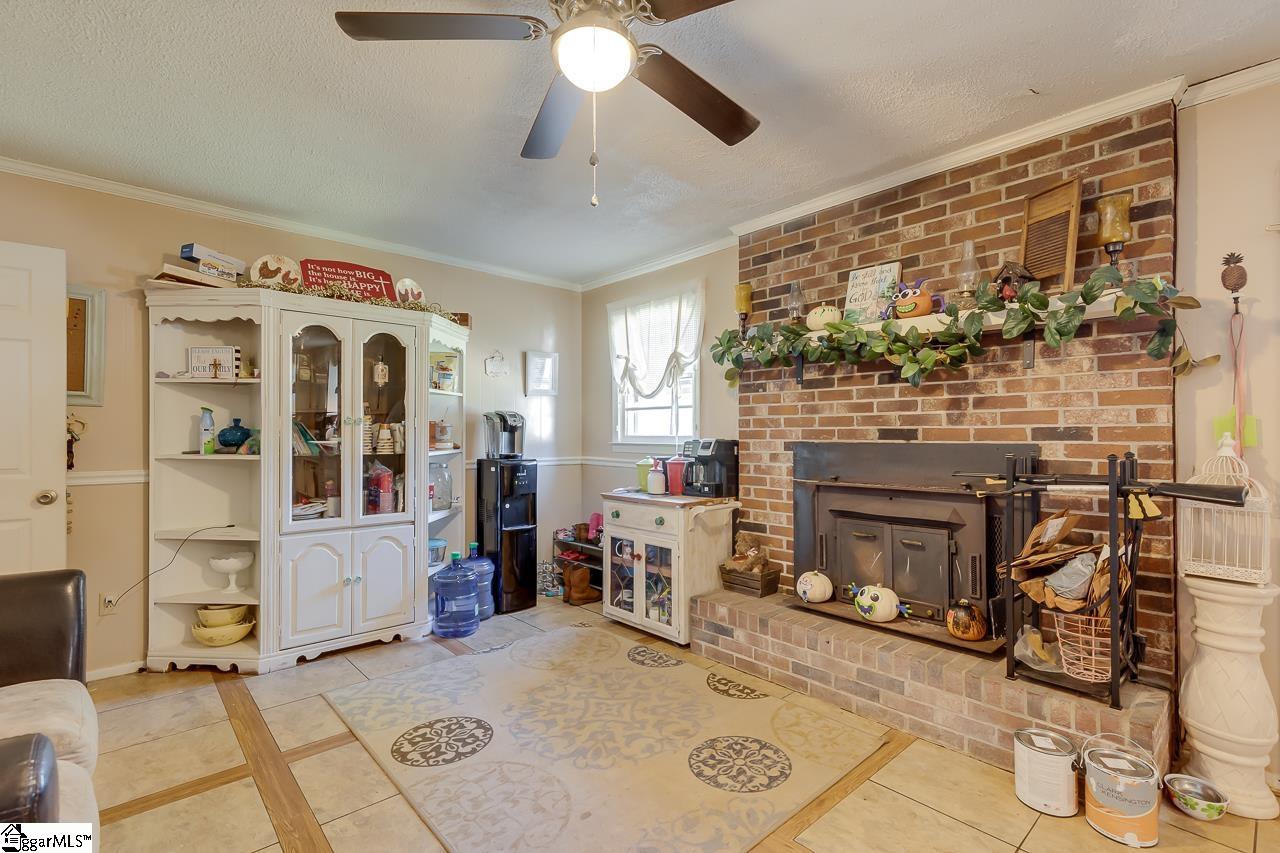 819 Beech Springs Road Pelzer, SC 29669 - Photo 16 of 36