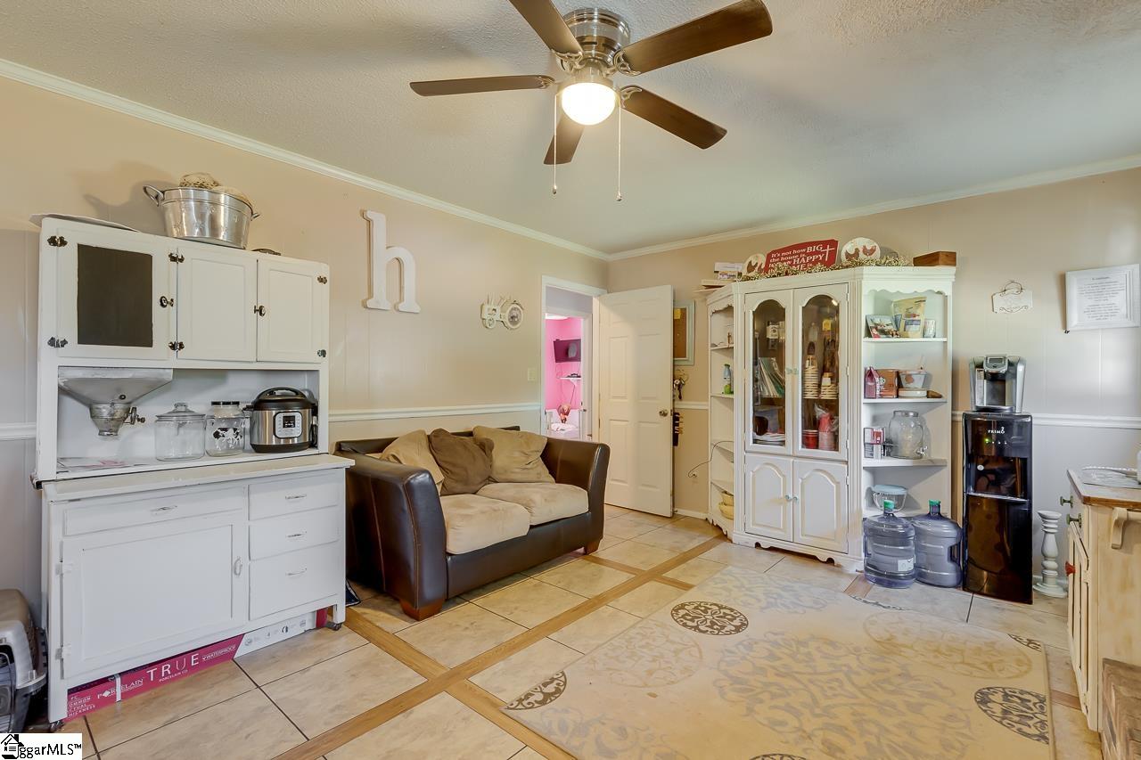 819 Beech Springs Road Pelzer, SC 29669 - Photo 17 of 36
