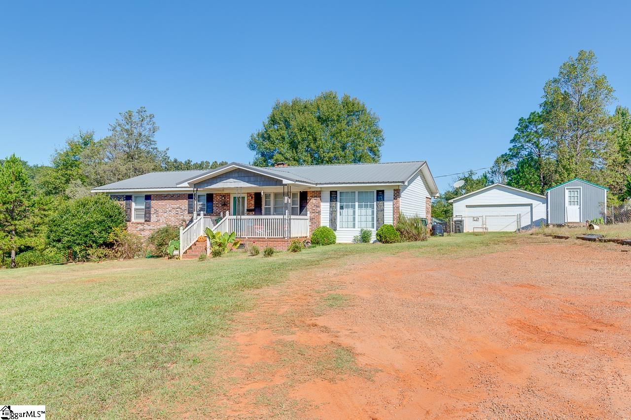 819 Beech Springs Road Pelzer, SC 29669 - Photo 3 of 36
