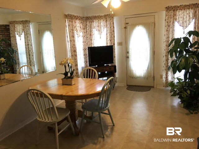 3853 Pleasant Valley Road Mobile, AL 36609 - Photo 15 of 28