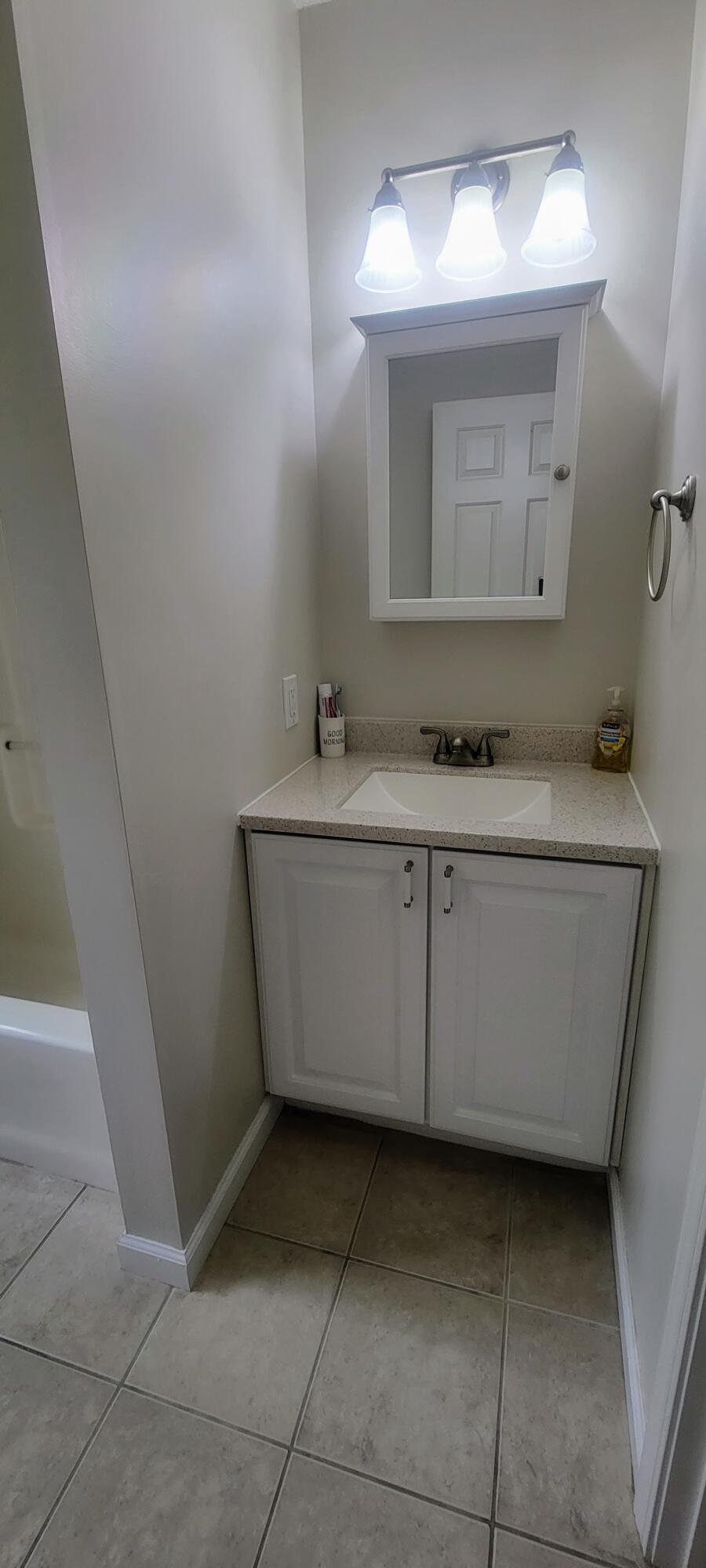176 Smith Road Hermon, ME 04401 - Photo 34 of 56 Bathroom 1 (4)