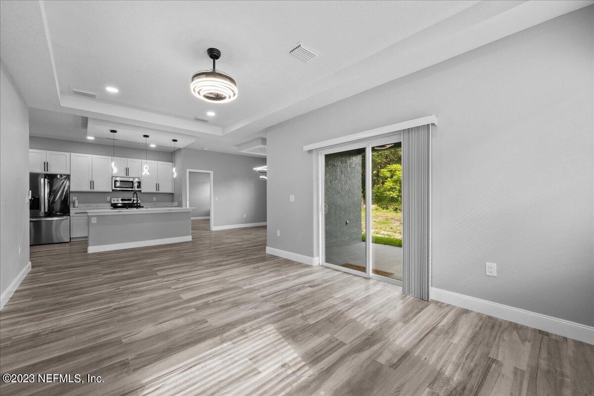 122 Pique Road Crescent City, FL 32112 - Photo 14 of 34 Living Room