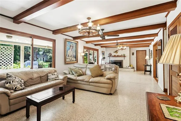 $499,500 | 233 Robin Hood Drive, Covington, LA 70433