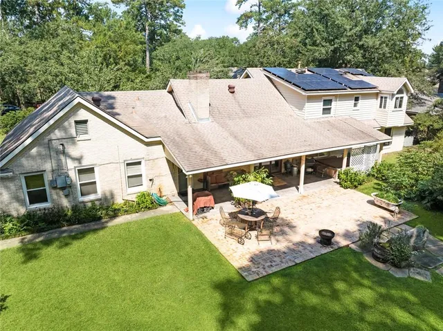 $545,000 | 233 Robin Hood Drive, Covington, LA 70433