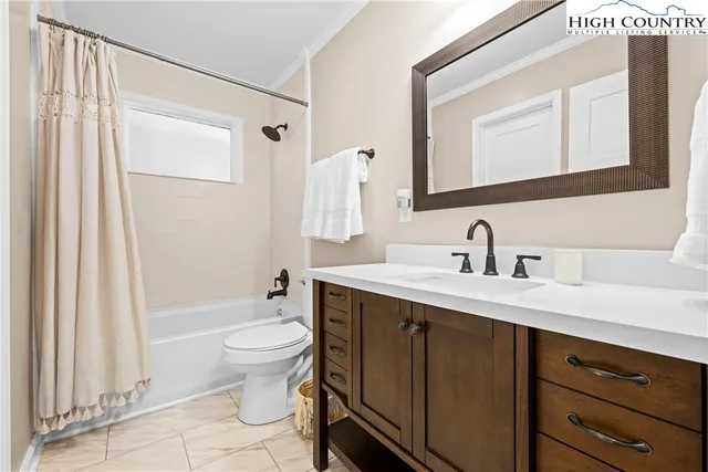 $449,000 | 160 West Grandview Heights, Boone, NC 28607