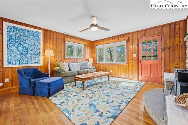 $449,000 | 160 West Grandview Heights, Boone, NC 28607