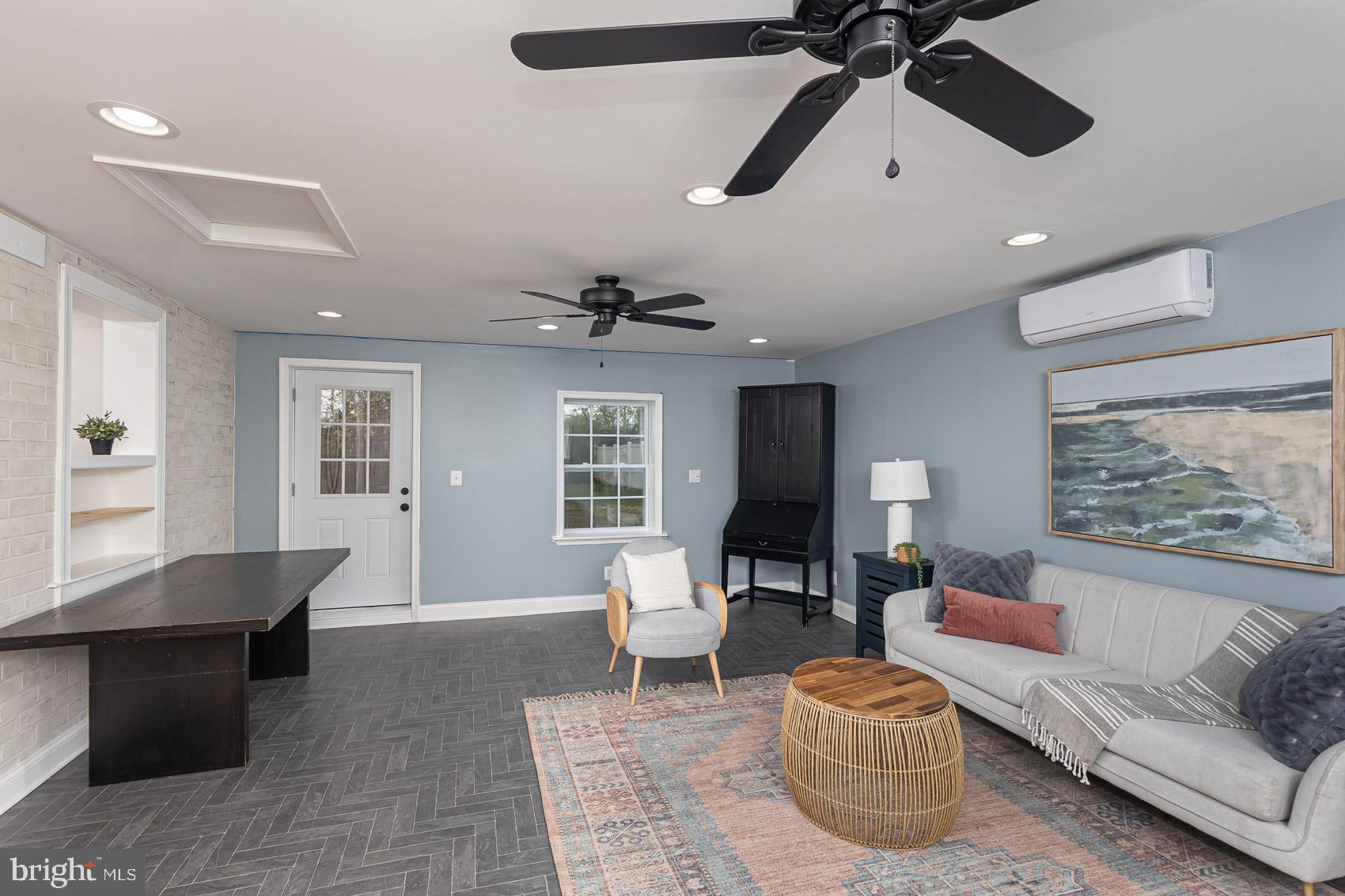 2011 Hanson Road Edgewood, MD 21040 - Photo 13 of 37 a living room with furniture and a large window