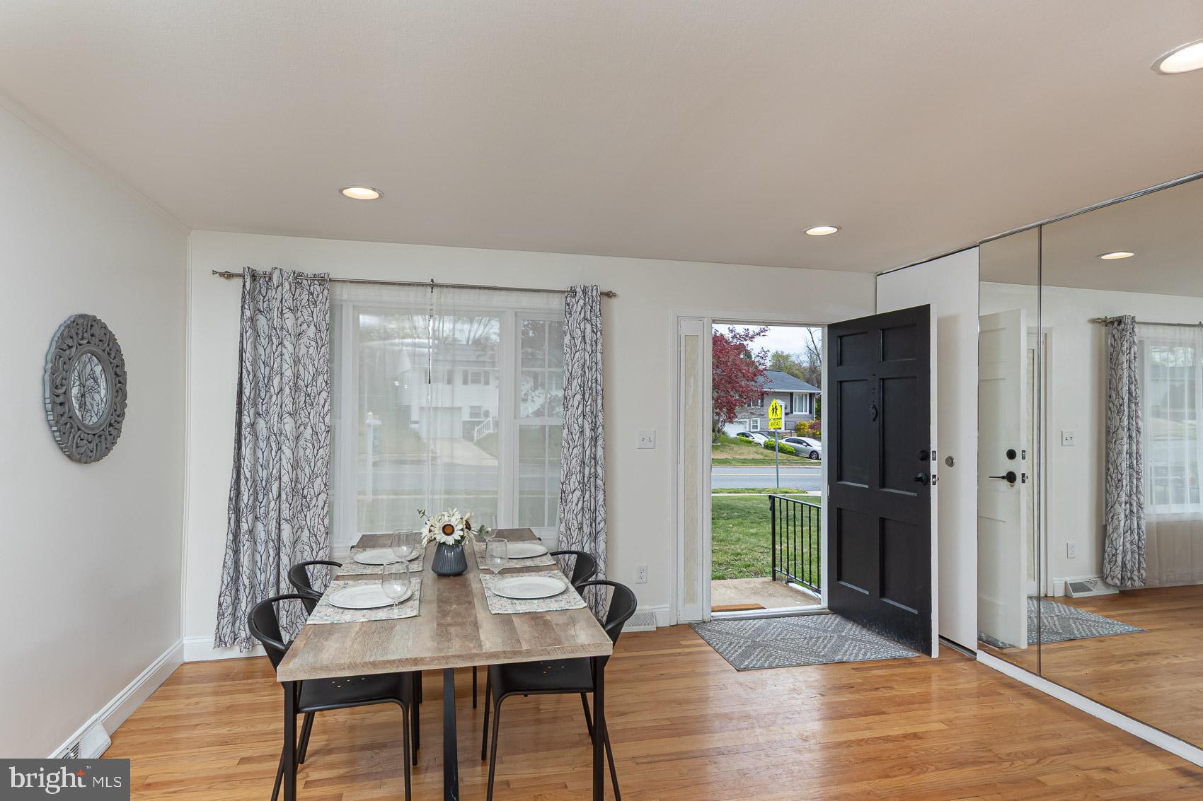 2011 Hanson Road Edgewood, MD 21040 - Photo 7 of 37 a view of a livingroom with furniture and window