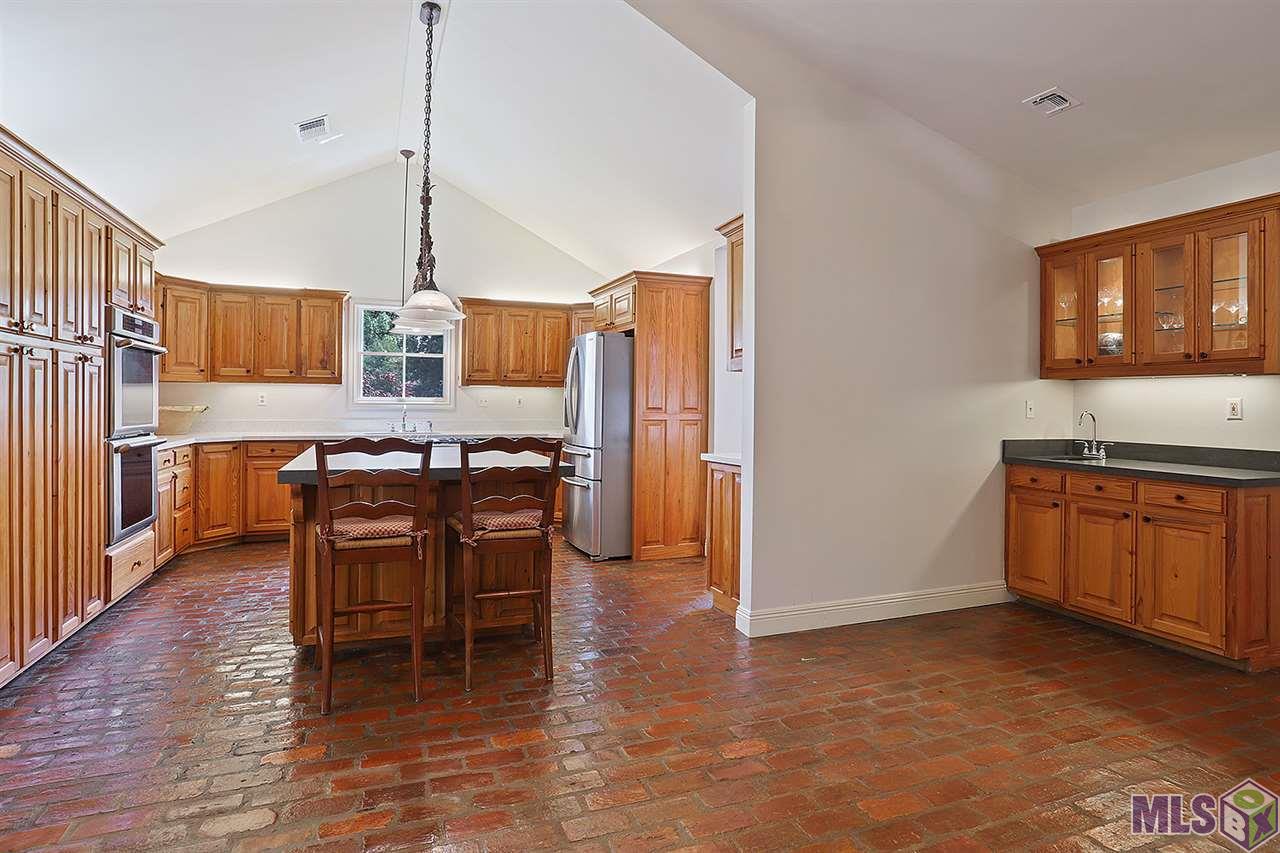 243 University Highlands Court Baton Rouge, LA 70808 - Photo 10 of 33 Gallery Image 10