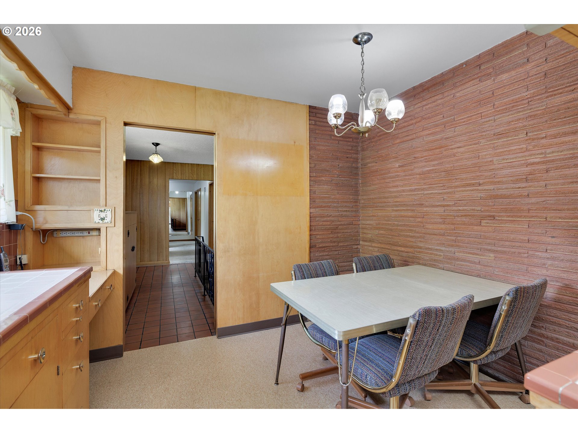 6836 Southwest Peyton Road Portland, OR 97223 - Photo 18 of 48 Gallery Image 18