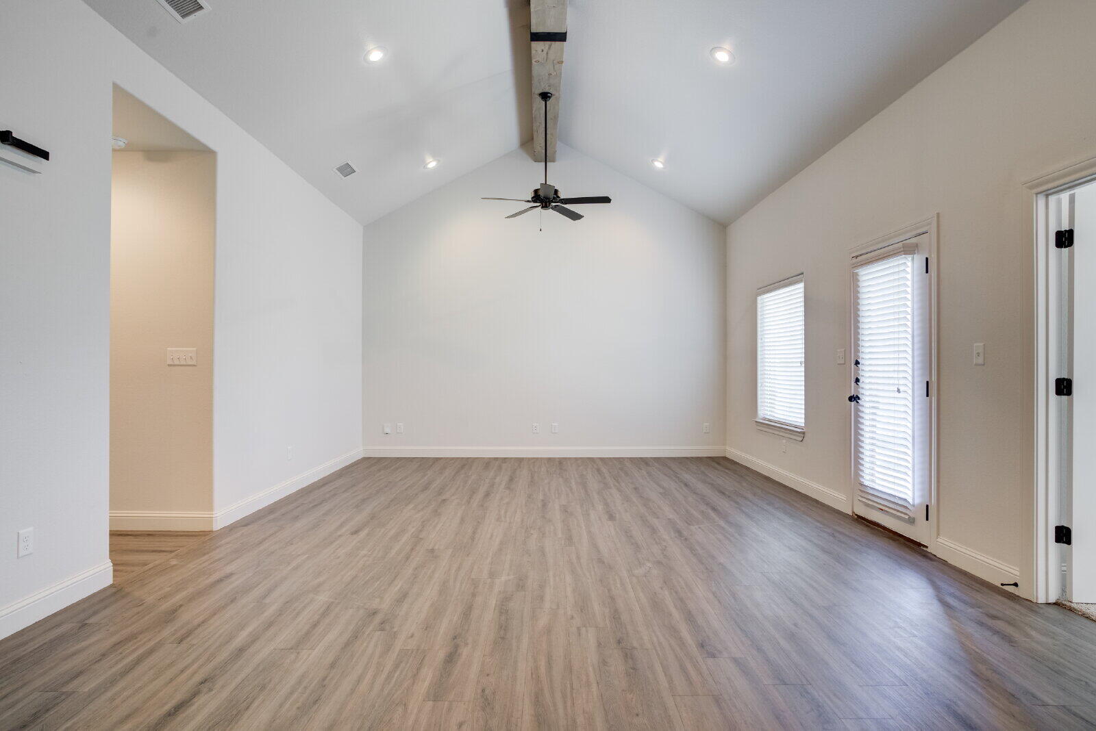 2508 112th Street, Unit A Lubbock, TX 79423 - Photo 9 of 23 large (7)