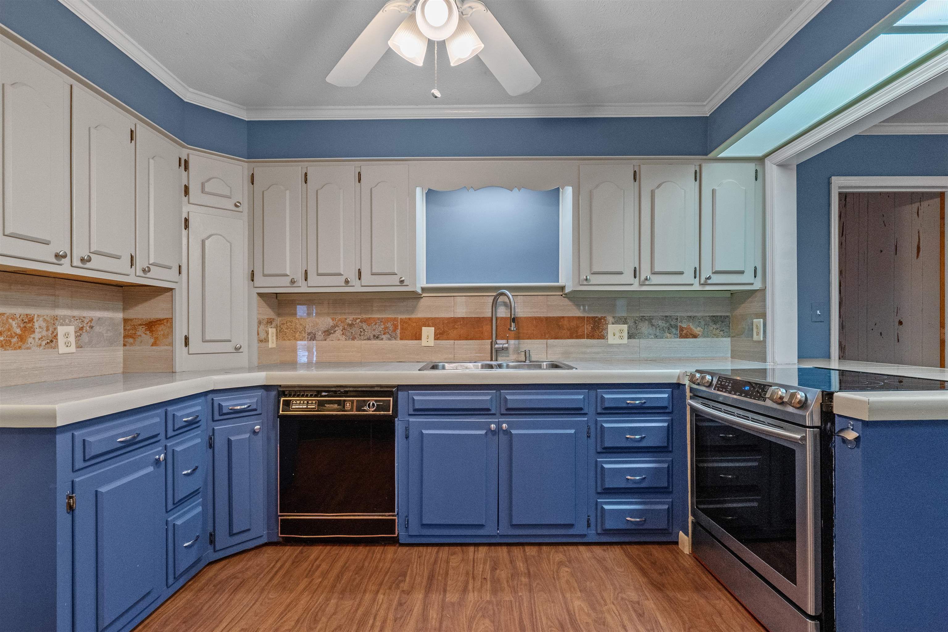 206 Magrath Avenue Conway, SC 29526 - Photo 12 of 40