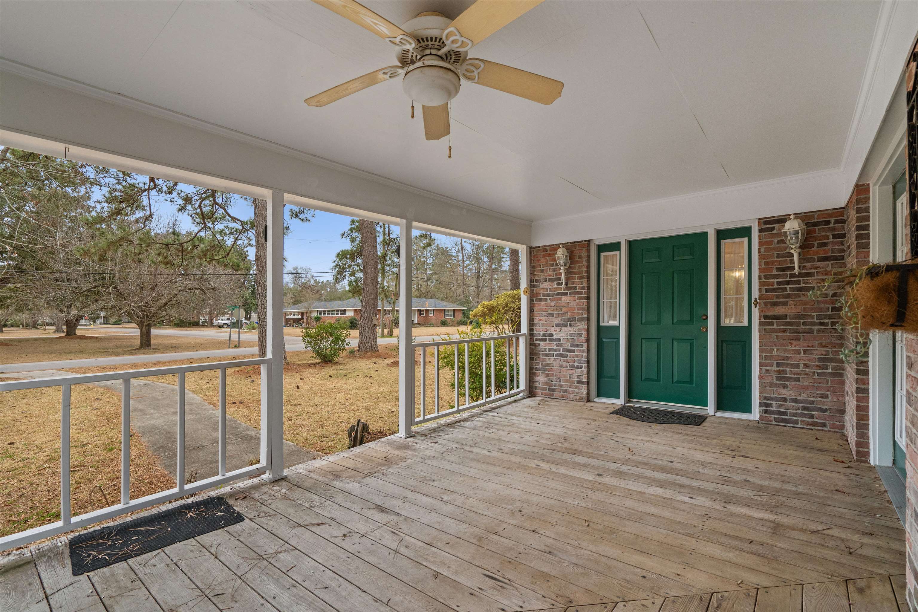 206 Magrath Avenue Conway, SC 29526 - Photo 5 of 40